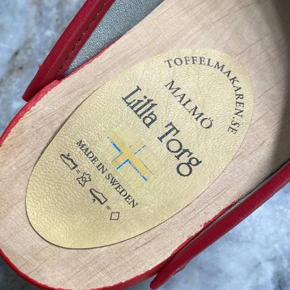 Lilla Torg Malmo Black Hand Painted Swedish Clogs - Picture 5 of 13